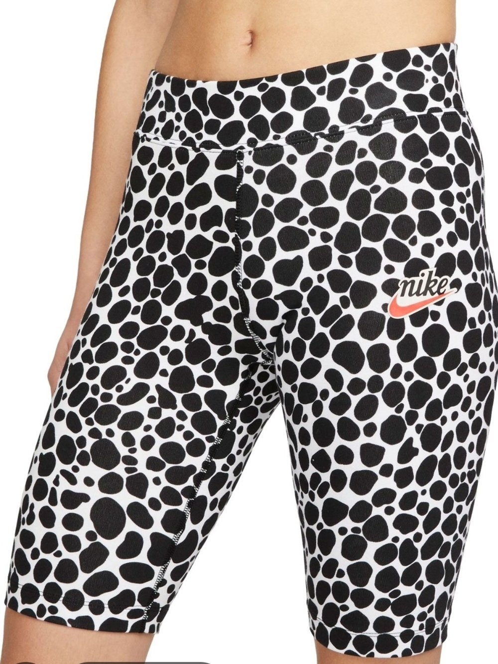 Nike Black & White Dalmatian-Print Leopard Biker  Shorts Size Medium Like New